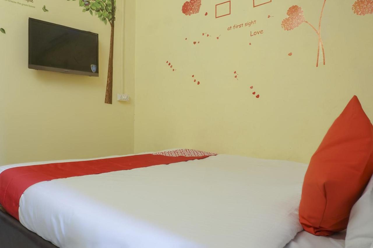 Hotel O R K Hotel Pimpri-Chinchwad Exteriér fotografie