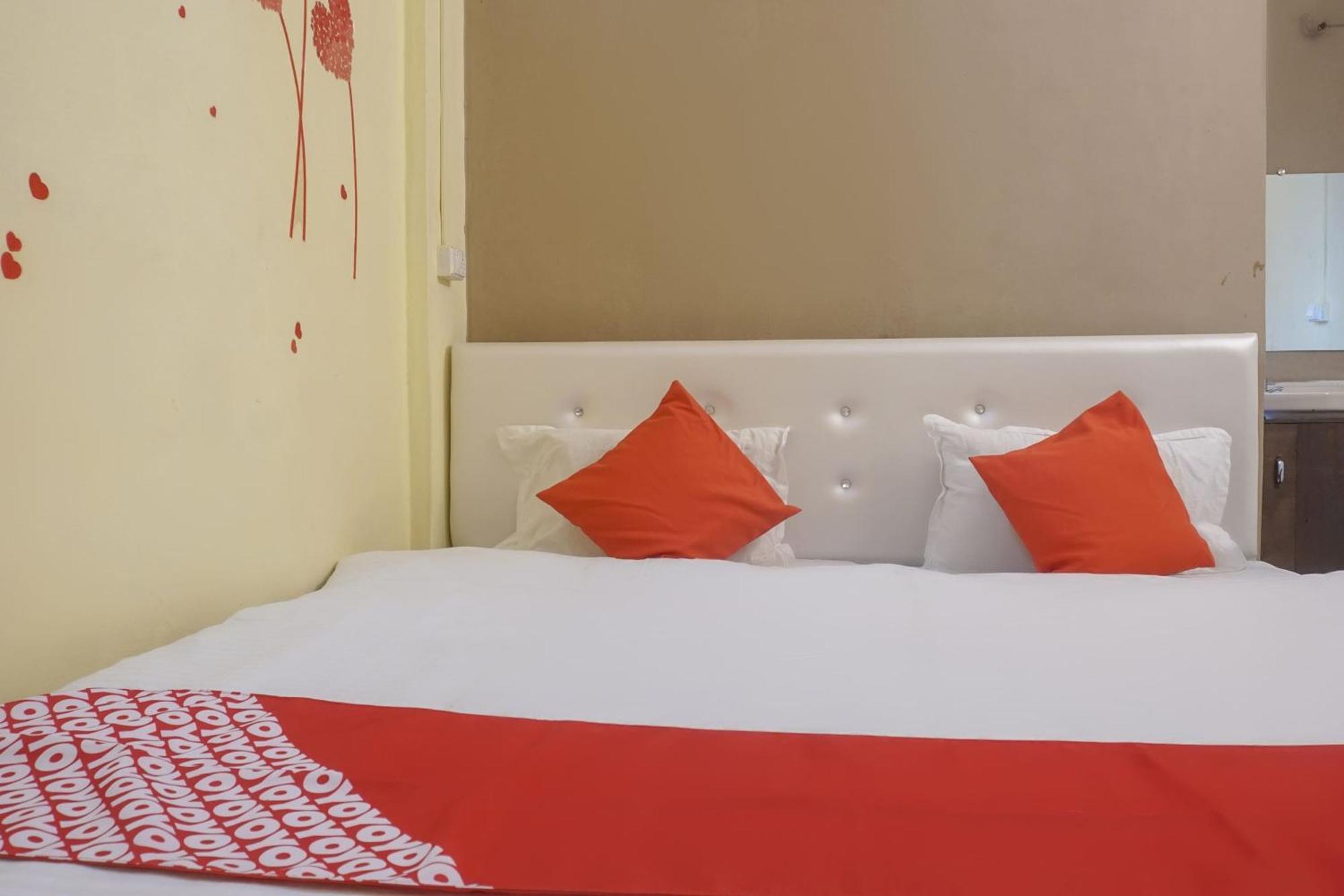 Hotel O R K Hotel Pimpri-Chinchwad Exteriér fotografie