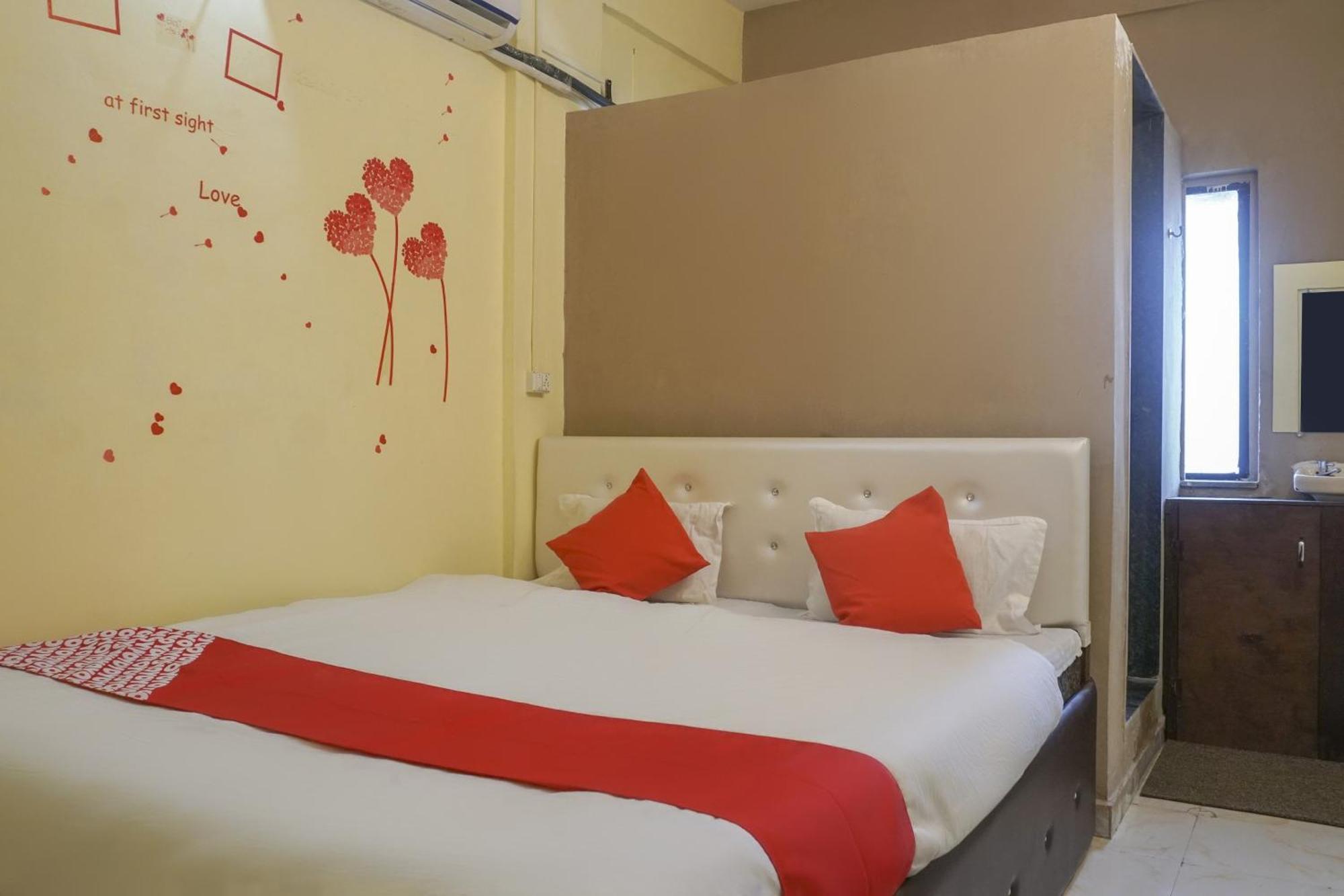 Hotel O R K Hotel Pimpri-Chinchwad Exteriér fotografie