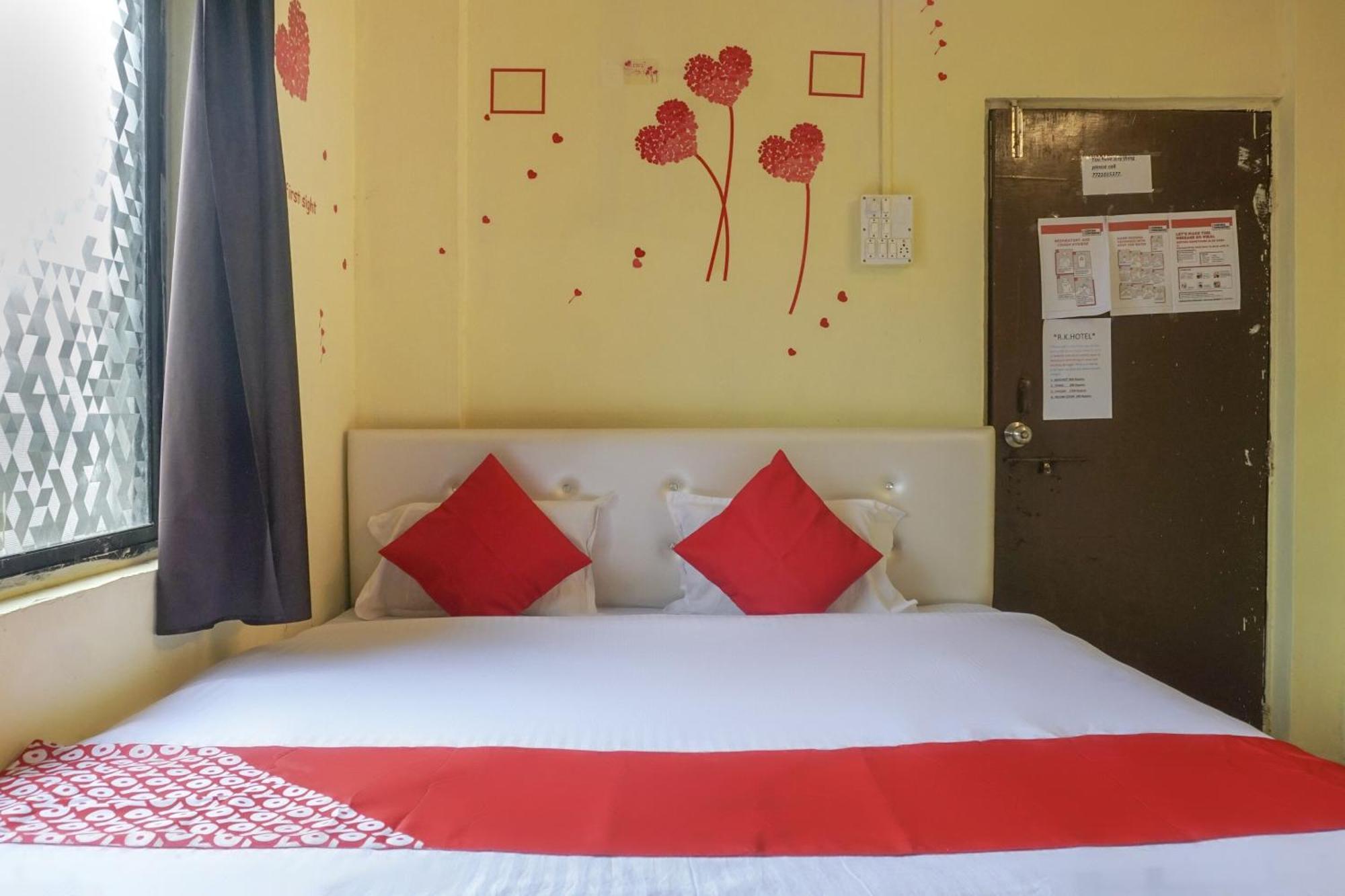 Hotel O R K Hotel Pimpri-Chinchwad Exteriér fotografie