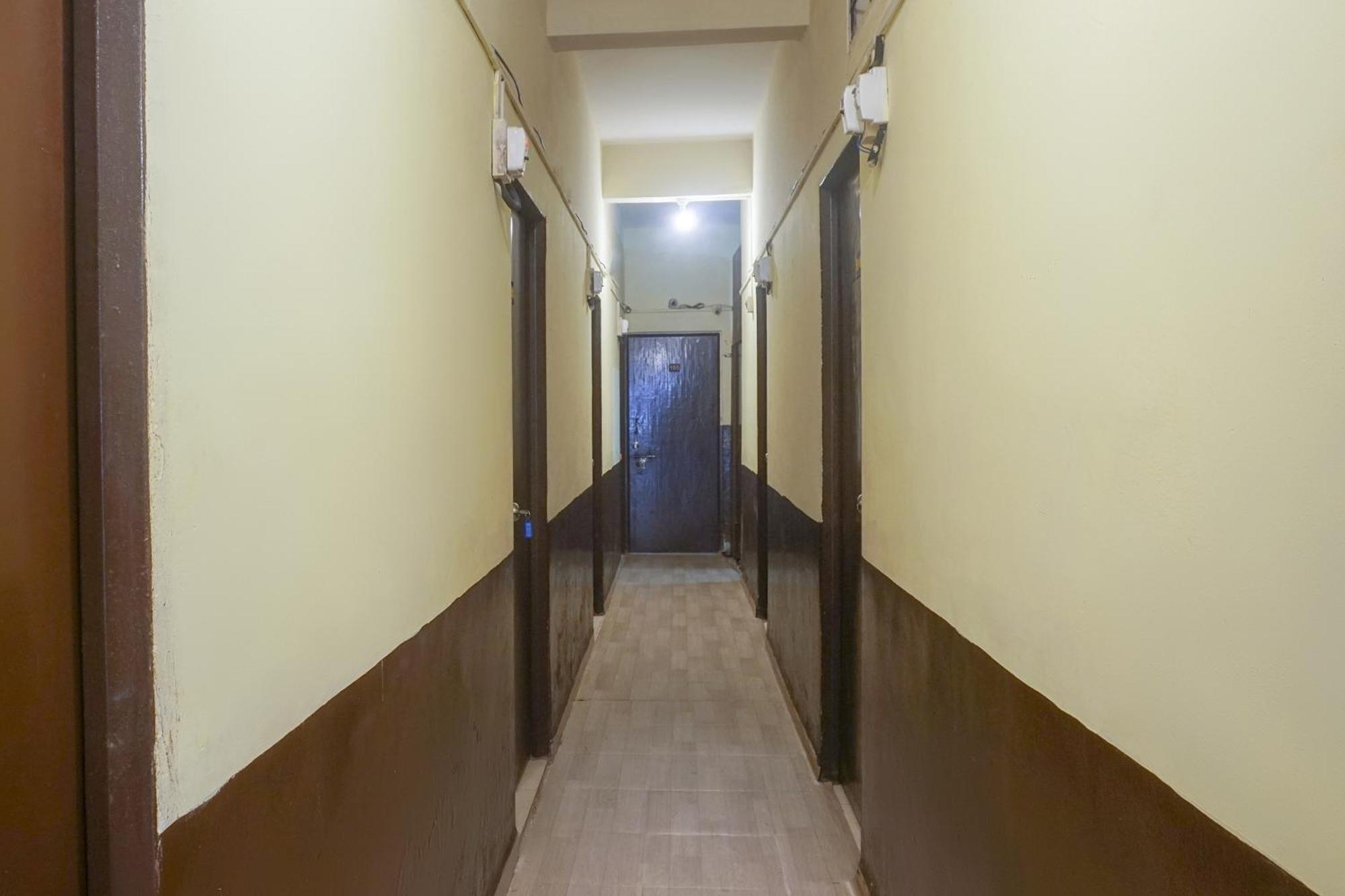 Hotel O R K Hotel Pimpri-Chinchwad Exteriér fotografie